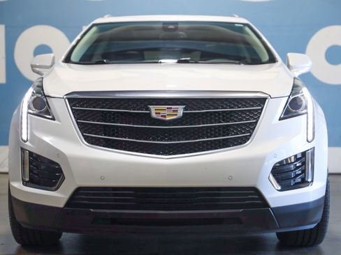 Used 2018 Cadillac XT5 Luxury w/ LPO, Black Ice Package image 33