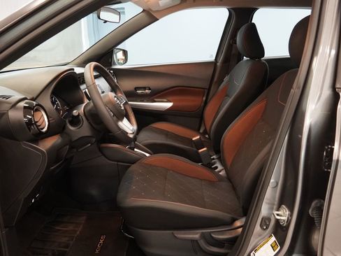 Used 2020 Nissan Kicks SR FWD image 5