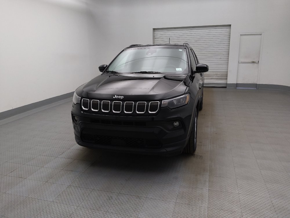 Used 2022 Jeep Compass Latitude FWD image 15