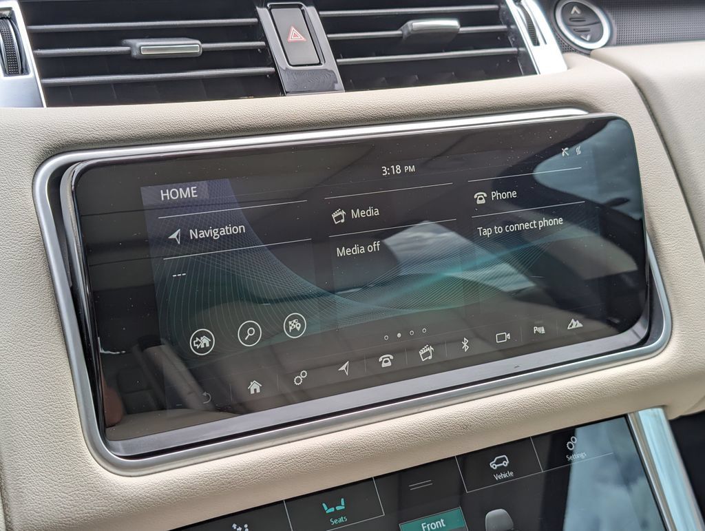 Used 2018 Land Rover Range Rover Sport HSE AWD/4WD image 14