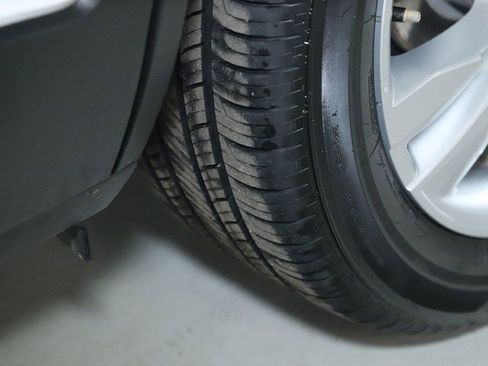 Used 2025 Buick Encore GX Preferred image 36