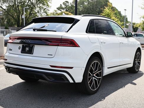 Used 2023 Audi Q8 Premium Plus w/ Premium Plus Package AWD/4WD image 7