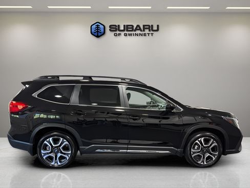 Certified 2025 Subaru Ascent Limited w/ Popular Package #1 AWD/4WD image 6