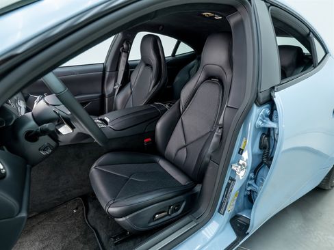 Used 2025 Karma Revero Luxury image 21