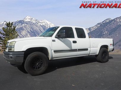 Used 2005 Chevrolet Silverado 1500 w/ Light Duty Power Package