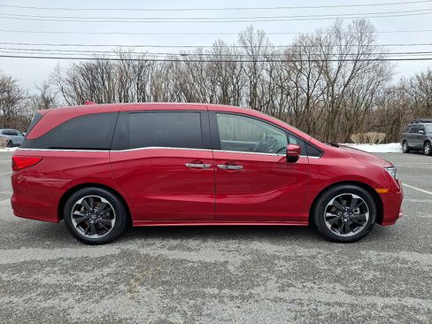 Used 2022 Honda Odyssey Elite image 7