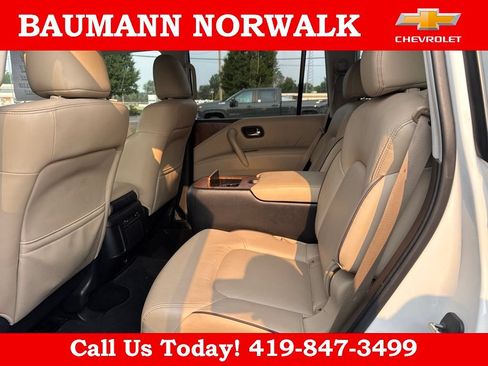 Used 2023 Nissan Armada SL w/ Captain's Chairs Package AWD/4WD image 37