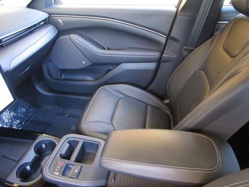 Certified 2025 Ford Mustang Mach-E Premium RWD image 21