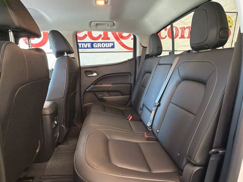 Used 2022 GMC Canyon Elevation w/ Elevation Premium Package AWD/4WD image 19