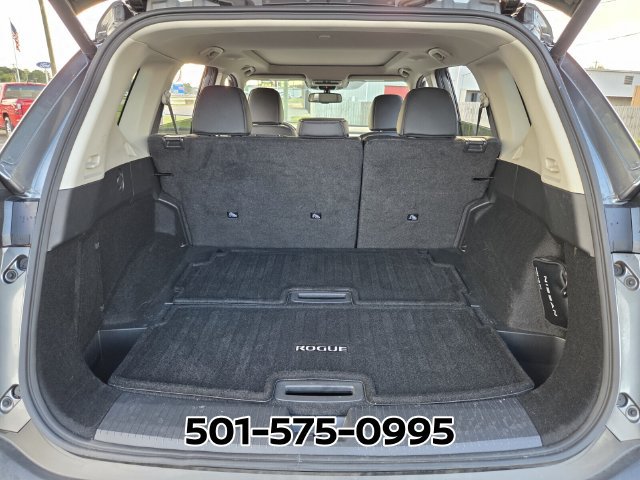 Used 2023 Nissan Rogue SL w/ SL Premium Package FWD image 16