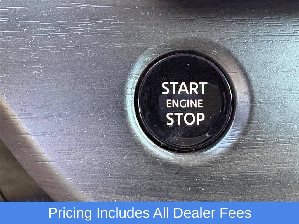 Used 2025 Nissan Murano SL AWD/4WD image 12