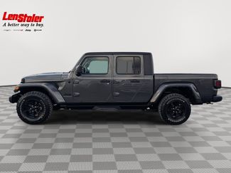 Used 2021 Jeep Gladiator Willys video 2