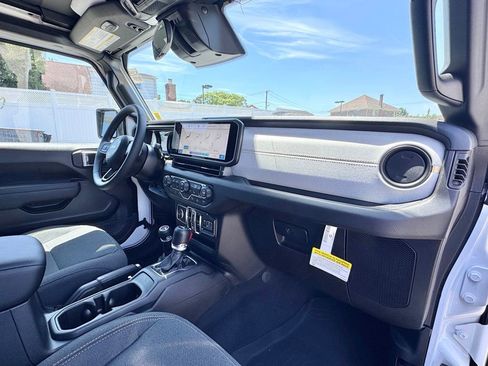 New 2026 Jeep Wrangler Unlimited Sport AWD/4WD image 18