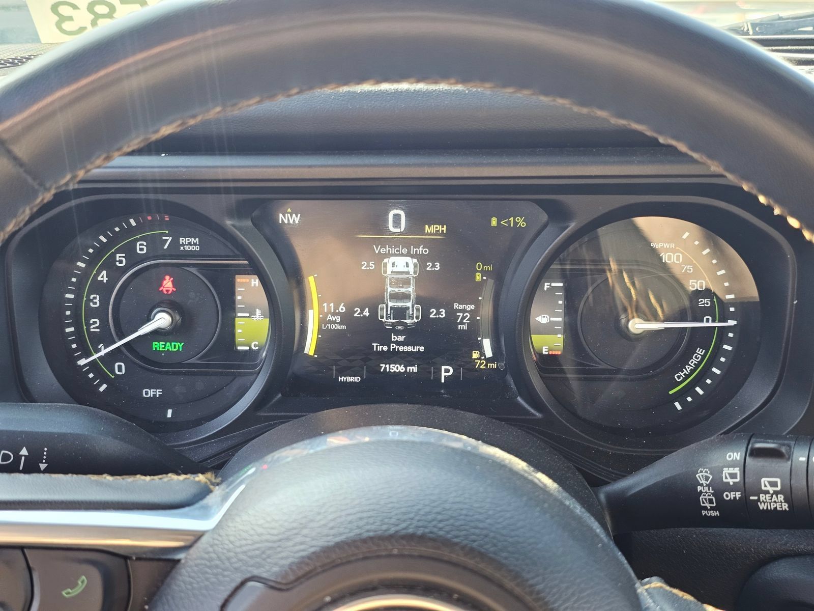 Used 2024 Jeep Wrangler Unlimited Sahara AWD/4WD image 17