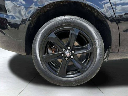 Used 2023 Buick Enclave Essence w/ Experience Buick Package FWD image 56
