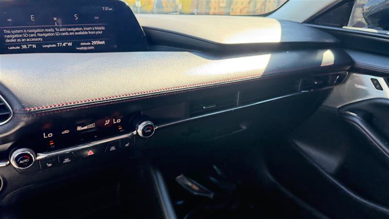 Used 2023 MAZDA MAZDA3 s FWD image 34
