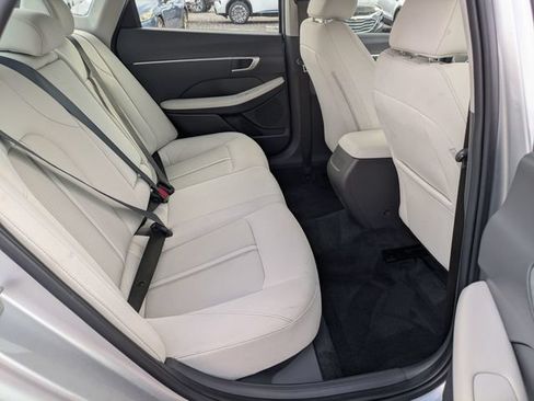 Used 2025 Hyundai Sonata SEL FWD image 28