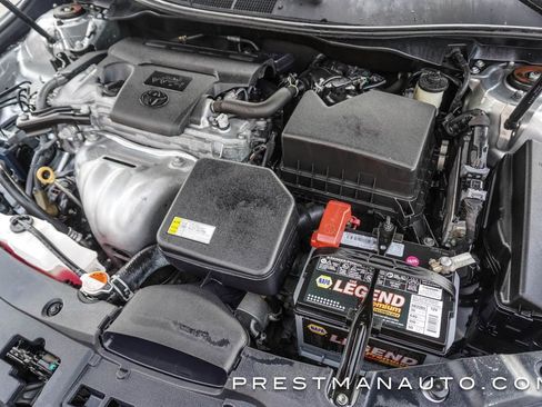 Used 2016 Toyota Camry SE image 39