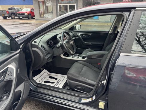 Used 2014 Nissan Altima 2.5 SV image 8