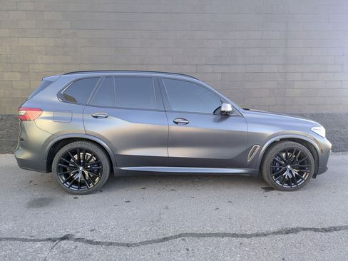 Used 2020 BMW X5 M50i w/ Executive Package image 4