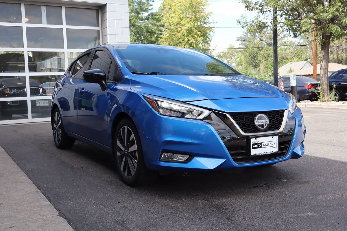 Used 2021 Nissan Versa SR w/ Convenience Package FWD image 6