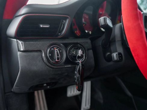 Used 2018 Porsche 911 GT2 RS RWD image 17