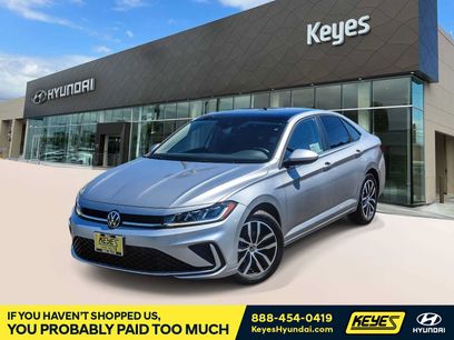 Used 2025 Volkswagen Jetta SE