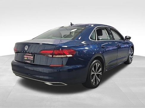 Used 2020 Volkswagen Passat 2.0T SEL FWD image 7