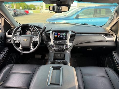 Used 2019 Chevrolet Tahoe LT w/ Luxury Package AWD/4WD image 2