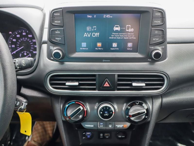 Used 2020 Hyundai Kona SE w/ Cargo Package FWD image 18