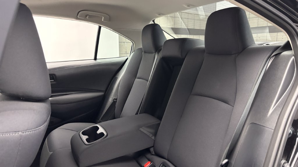 Used 2026 Toyota Corolla LE FWD image 28