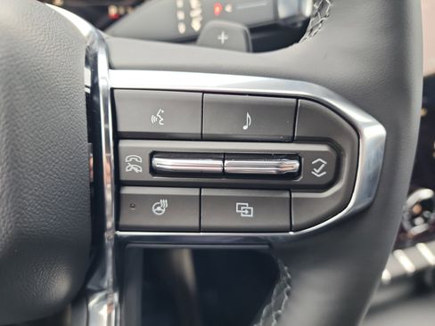 New 2026 GMC Terrain Elevation w/ Elevation Premium Package image 19