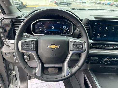 Certified 2024 Chevrolet Silverado 3500 LTZ w/ LTZ Convenience Package AWD/4WD image 15