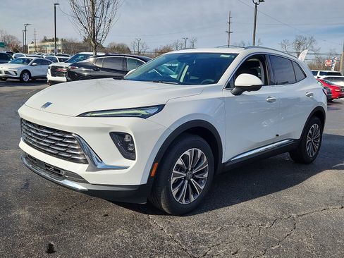 New 2026 Buick Envision Preferred image 2