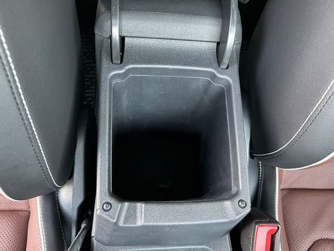 Used 2024 Volkswagen Tiguan SEL R-Line image 55