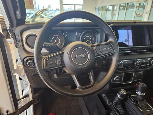 Used 2024 Jeep Wrangler Sport image 16