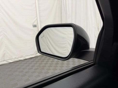 Used 2020 Ford Explorer ST w/ ST High-Performance Pack AWD/4WD image 22
