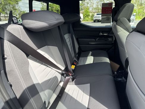 New 2025 Toyota Tacoma 4x4 Double Cab image 30