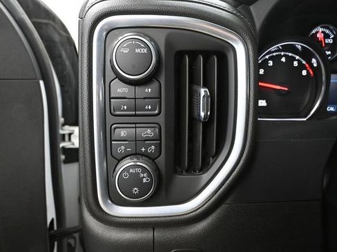 Used 2021 Chevrolet Silverado 1500 LT Trail Boss w/ Bed Protection Package image 37