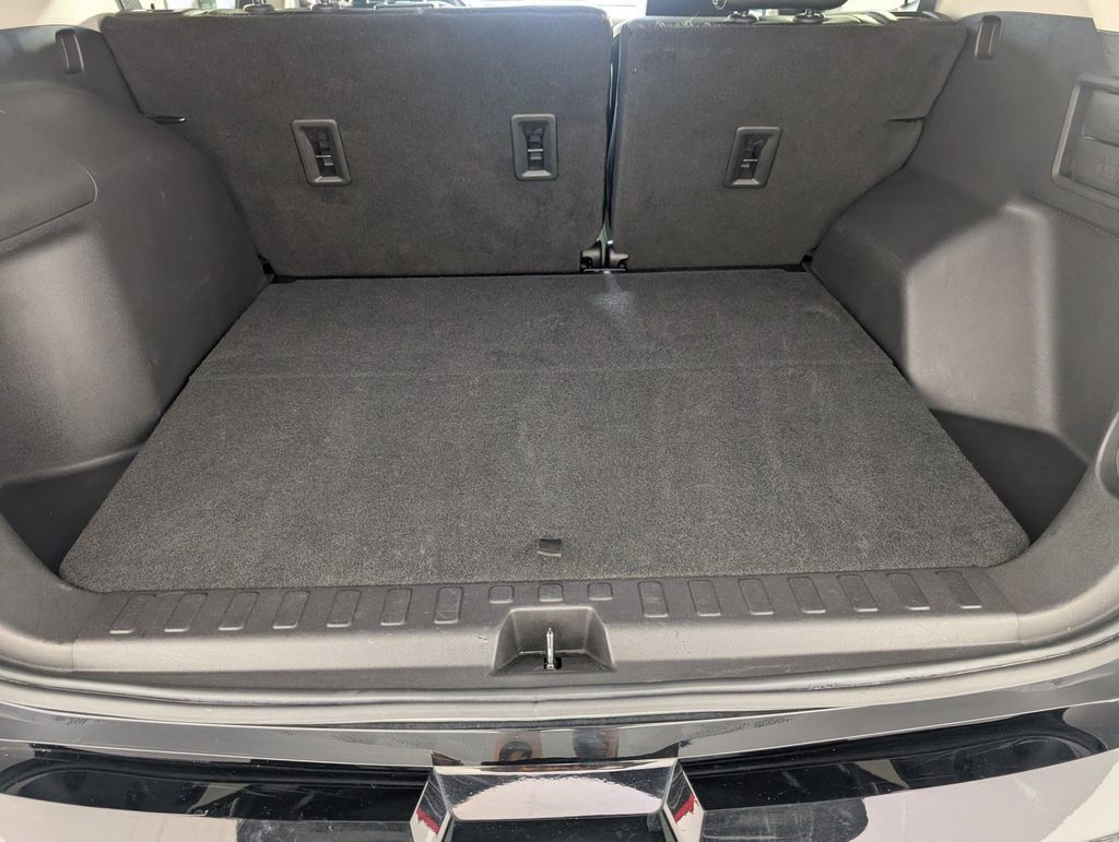 Certified 2022 GMC Terrain Denali AWD/4WD image 33