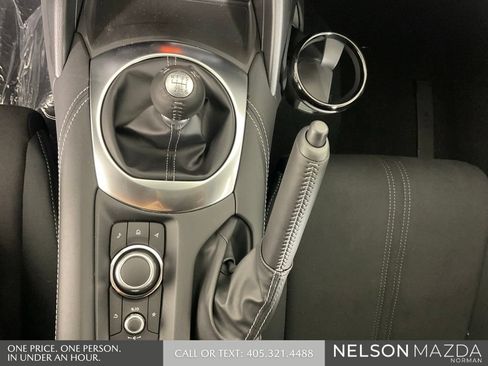 New 2026 MAZDA MX-5 Miata Club w/ Interior Package RWD image 26