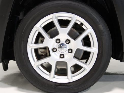 Used 2020 Jeep Renegade Sport w/ Sport Appearance Group image 68