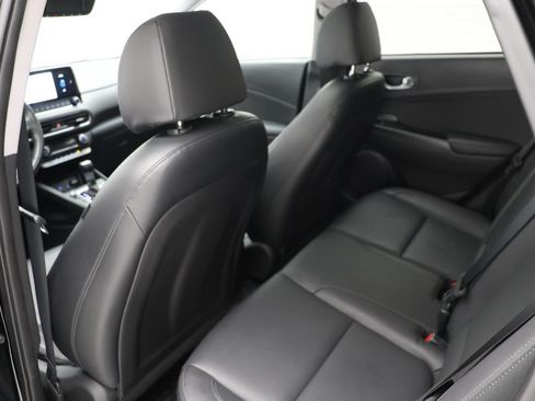 Used 2023 Hyundai Kona Limited AWD/4WD image 10