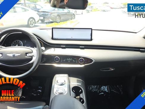 Used 2025 Genesis GV70 2.5T AWD/4WD image 26