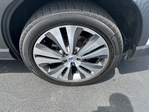 Used 2020 Subaru Ascent Limited w/ Technology Package AWD/4WD image 28