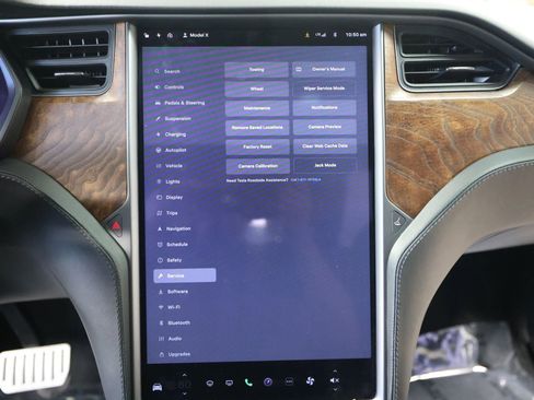 Used 2020 Tesla Model X Long Range AWD/4WD image 69