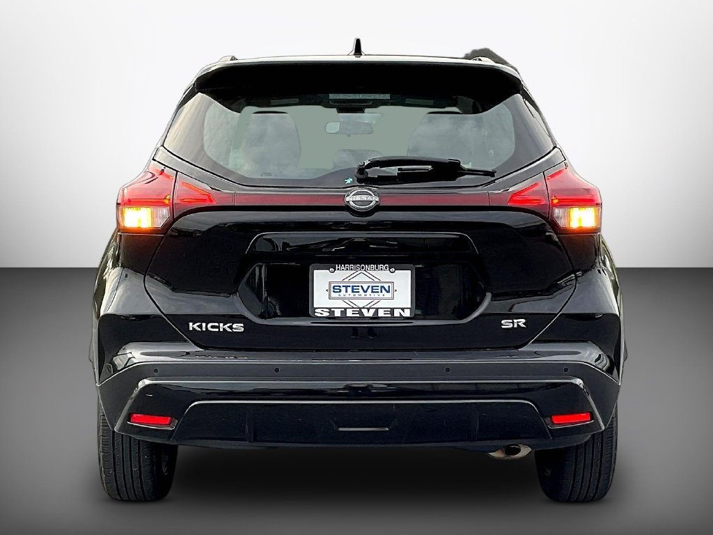 Used 2024 Nissan Kicks SR FWD image 5