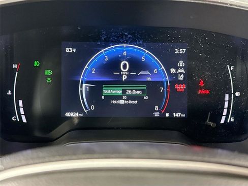 Certified 2025 Toyota Corolla Cross XLE FWD image 20