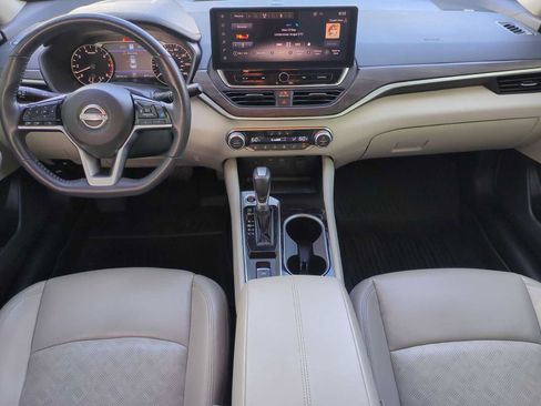 Used 2023 Nissan Altima 2.5 SL AWD/4WD image 21