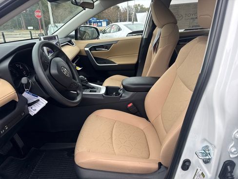 New 2025 Toyota RAV4 XLE image 12
